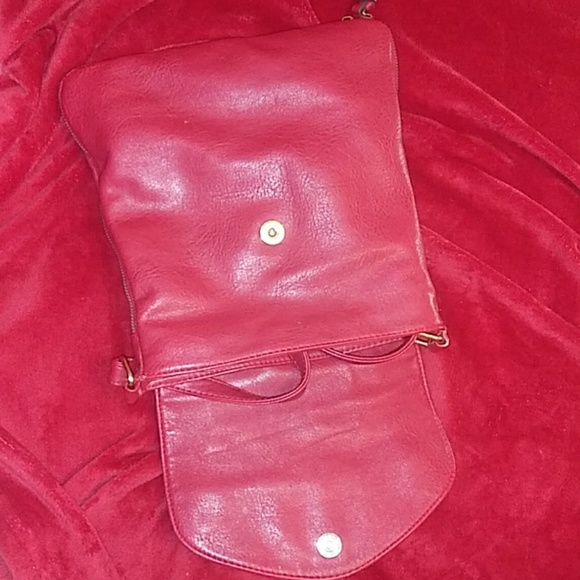 Michael Kors red purse - Picture 3 of 4